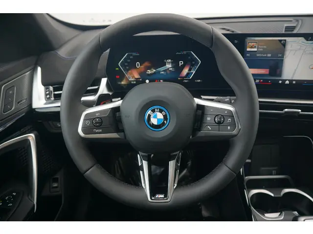 BMW iX1 eDrive20 M Sport Pro 2025 Elektrisch 16