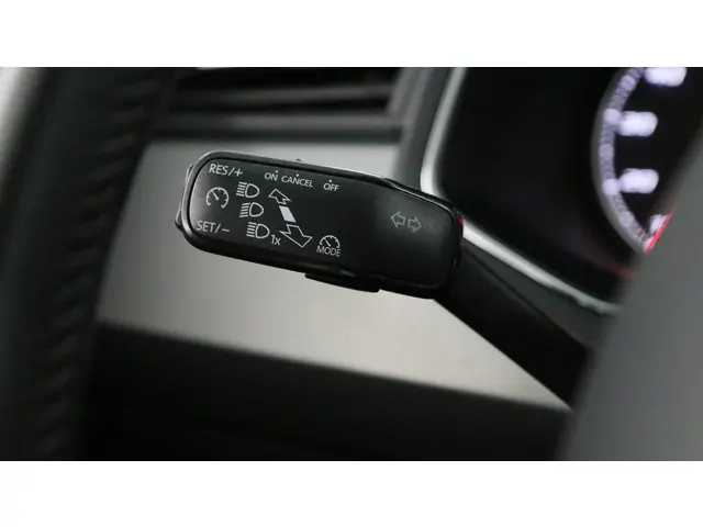 SEAT Ibiza 1.0 TSI 95pk Style 2018 Benzine 22