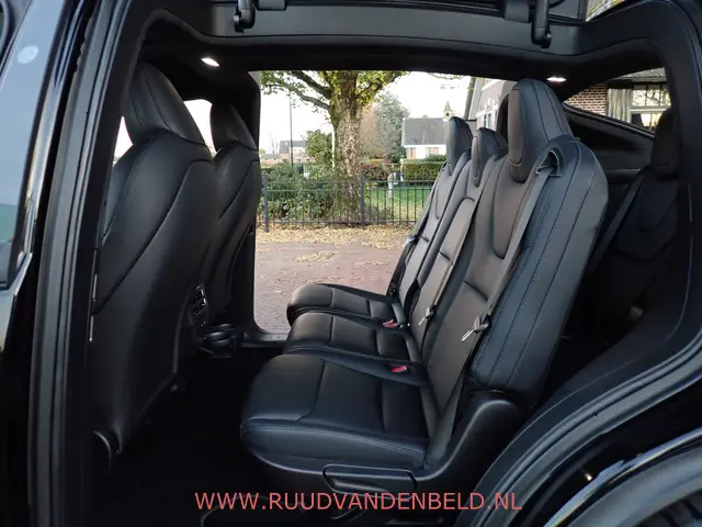 Tesla Model X Long Range 7P 2020 Elektrisch 11