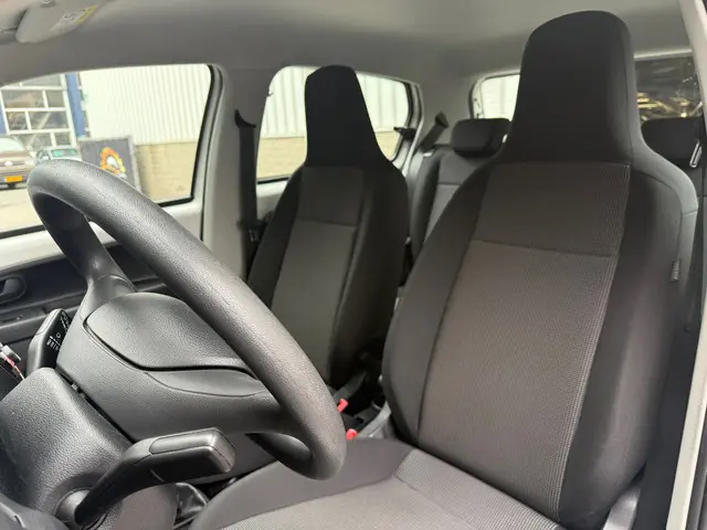 Volkswagen up! 1.0 2020 Benzine 23