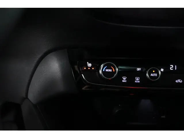 Opel Corsa-e GS 50 kWh 2023 Elektrisch 26