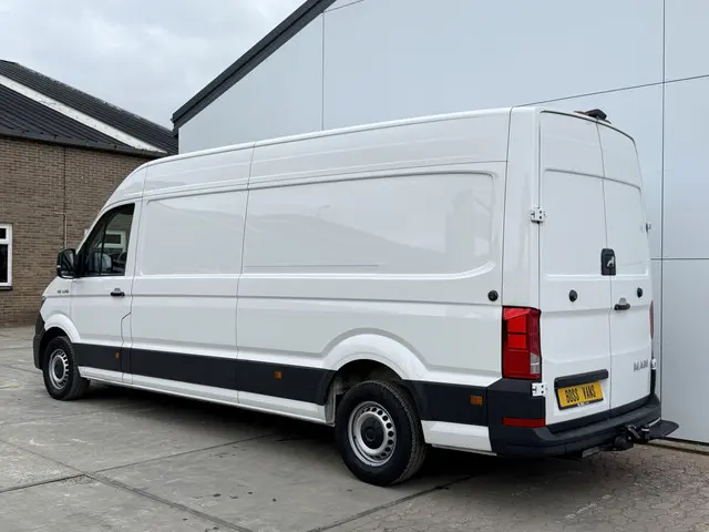 MAN TGE 3.140 2.0 TDI 2023 Diesel 2