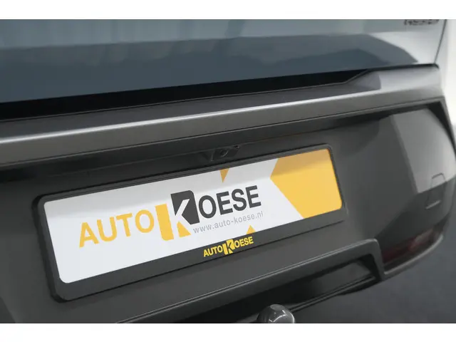 Peugeot 3008 1.2 Hybrid 145 GT 2025 Hybride Benzine 22