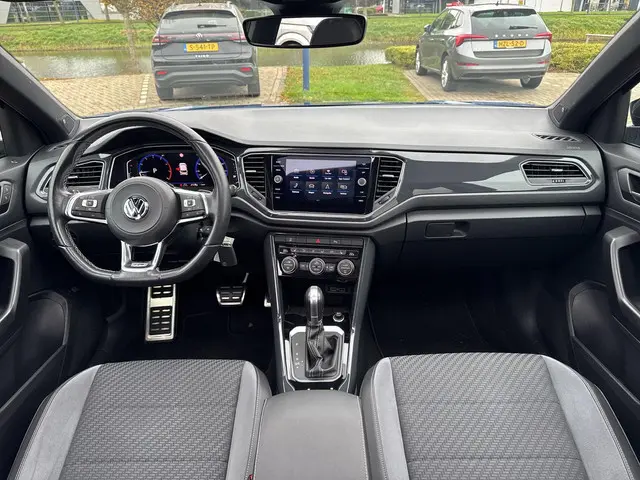Volkswagen T-Roc 1.5 TSI Sport 2019 Benzine 8