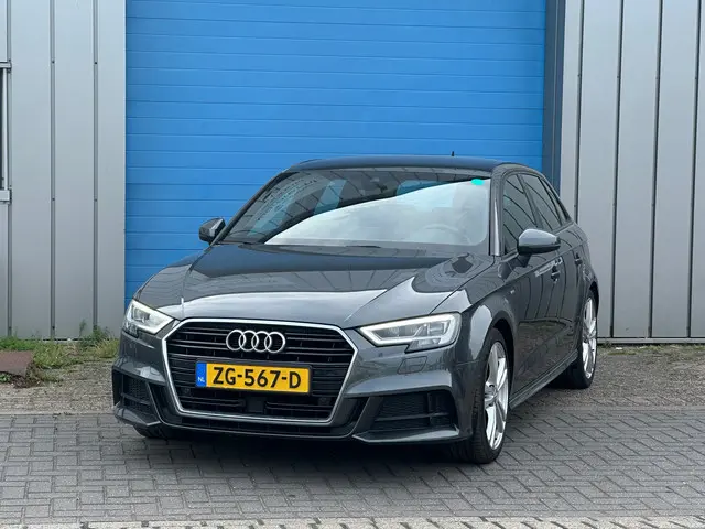 Audi A3 Sportback 35 TFSI S-LINE STOELVERW/ 2019 Benzine 3