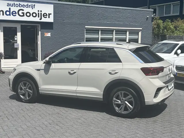 Volkswagen T-Roc 1.5 TSi DSG R-Line (2X) 2022 Benzine 7