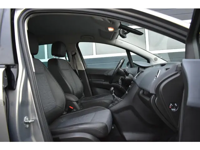 Opel Meriva 1.4 Turbo Cosmo 2014 Benzine 14