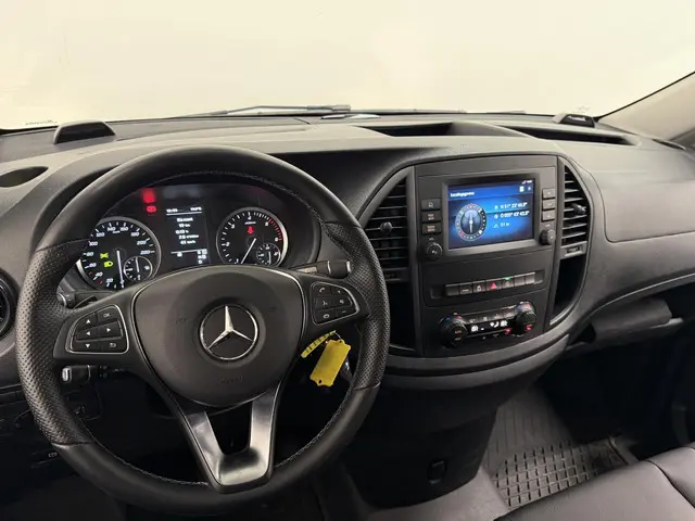 Mercedes-Benz Vito 114 CDI Lang 2024 Diesel 20