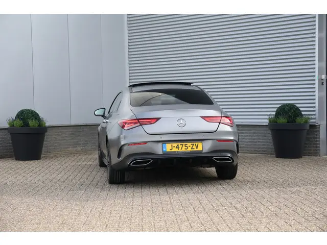 Mercedes-Benz CLA 200 164PK AMG Night Aut. 2020 Benzine 3