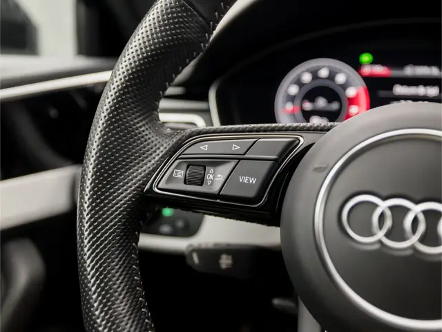 Audi A4 Avant 35 TFSI S-Line Sport 2020 Benzine 19