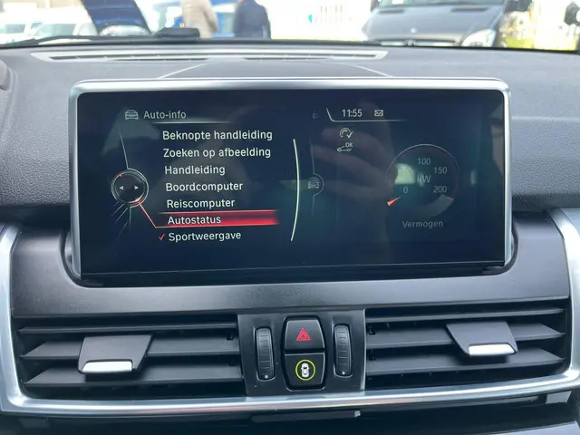 BMW 2 Serie Active Tourer 225xe 2015 Hybride Benzine 23