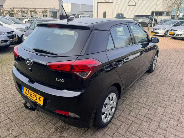 Hyundai i20 1.0 T-GDI Comfort 2019 Benzine 4
