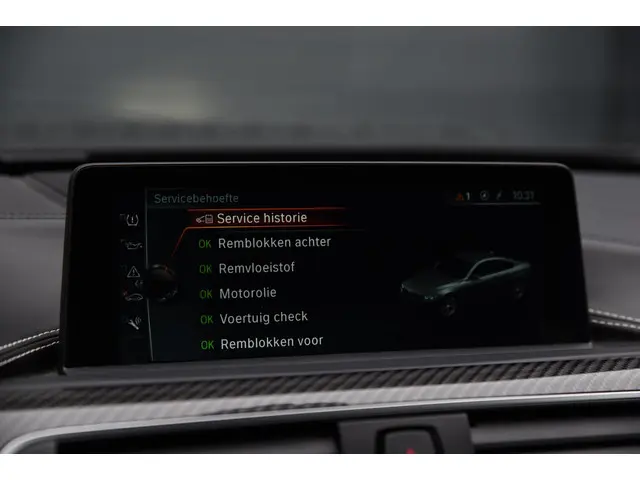 BMW M4 4-serie Coupé Competition 2017 Benzine 62