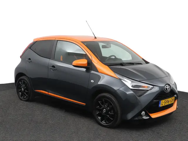 Toyota Aygo 1.0 VVT-i x-JBL 2021 Benzine 14