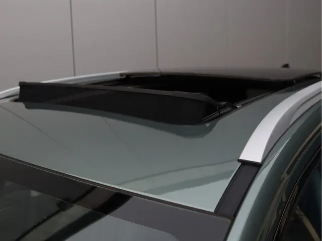 DFSK E5 PHEV 1.5 2025 Hybride Benzine 11