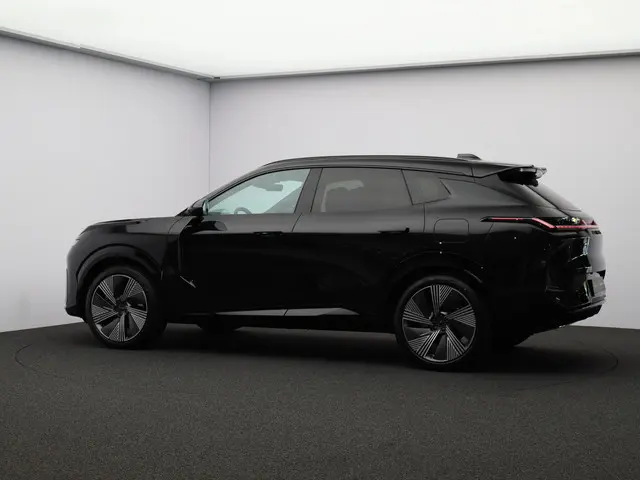 Lynk & Co 08 1.5 More 2025 Hybride Benzine 29