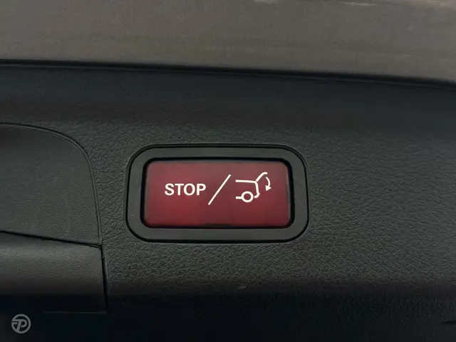 Mercedes-Benz GLE 300 d 4MATIC Premium 2019 Diesel 36