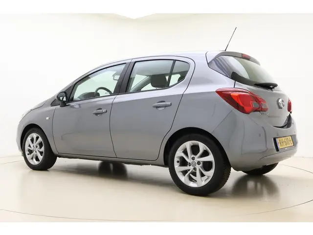 Opel Corsa 1.4 Online Edition 2017 Benzine 12