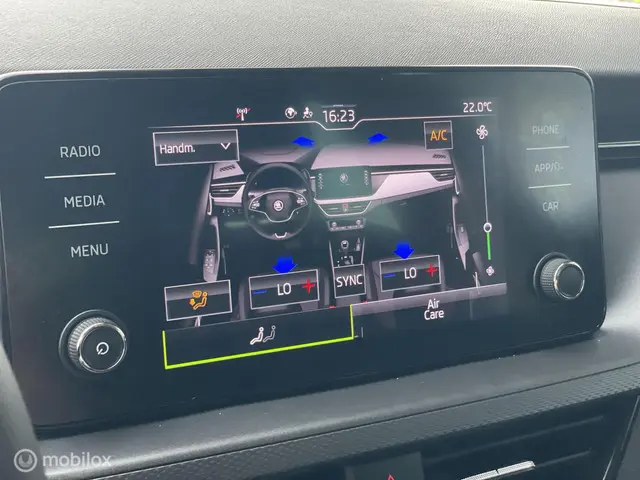 Škoda Kamiq 1.0 TSI AUTOMAAT|CAM|CARPLAY 2024 Benzine 21