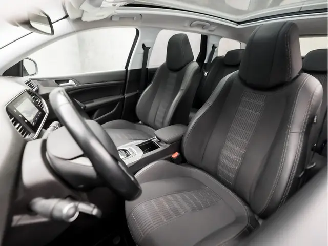 Peugeot 308 SW 1.2 PureTech Allure Sport 2017 Benzine 14