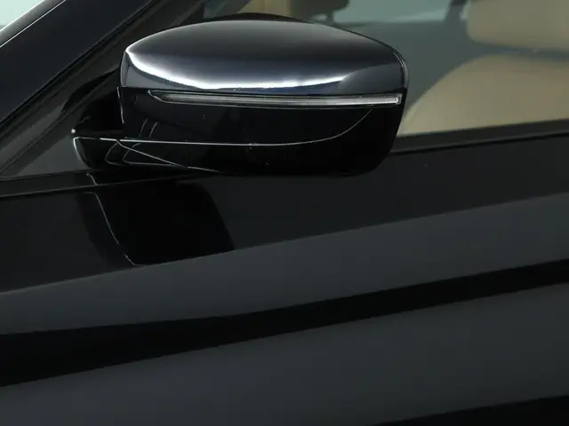 BMW 5 Serie Touring 520i High Executive 2020 Benzine 30