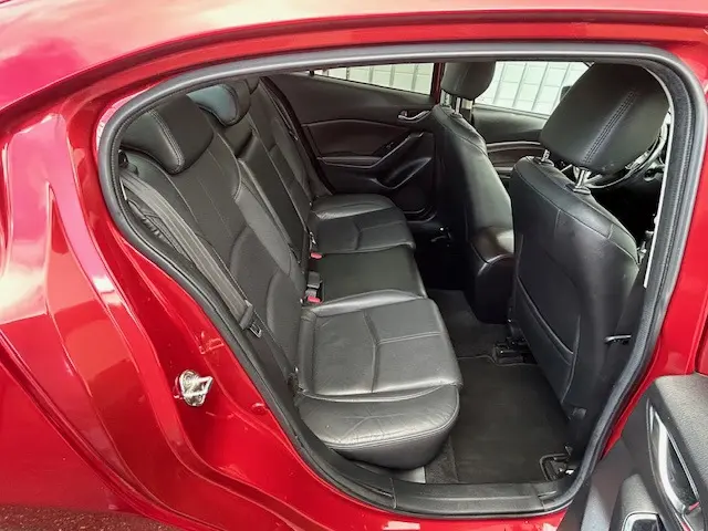 Mazda 3 2.0 SkyActiv-G 120 GT-M 2017 Benzine 14