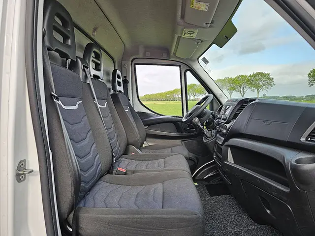 Iveco Daily 35C16 2022 Diesel 7