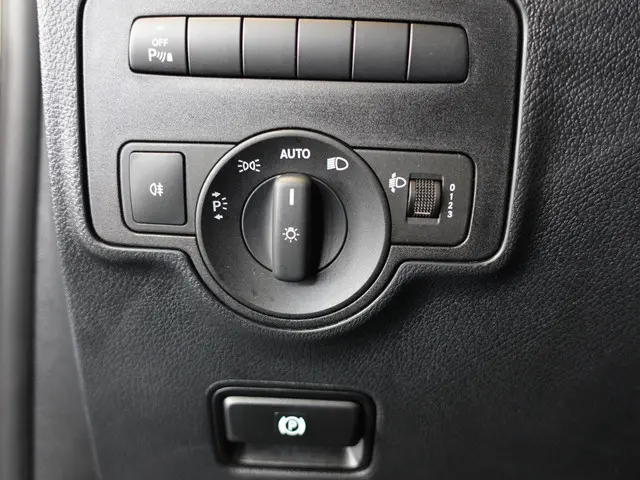 Mercedes-Benz Vito 114 CDI Lang Automaat 2023 Diesel 13