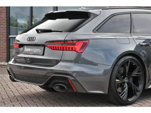 Audi RS6 Avant 4.0 TFSI quattro 2022 Benzine 22