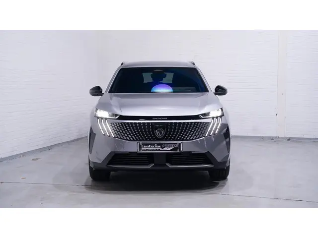 Peugeot 5008 1.2 PureTech Allure 2024 Benzine 2