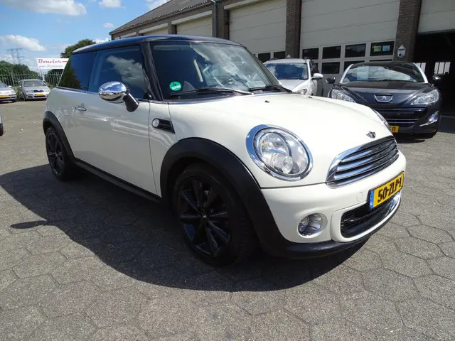 MINI One Mini 1.6 Kite White 2013 Benzine 2