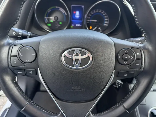 Toyota Auris 1.8 Hybrid Lease Pro 2016 Hybride Benzine 8