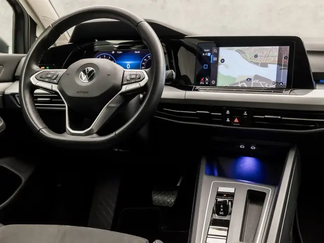 Volkswagen Golf 1.0 TSI Sport 2021 Benzine 7