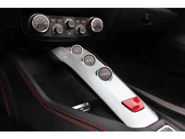Ferrari California 3.9 T HELE 2016 Benzine 46