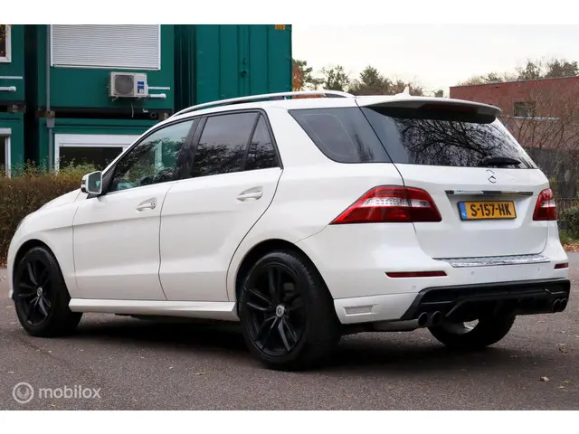 Mercedes-Benz M-Klasse 500 2013 Benzine 6