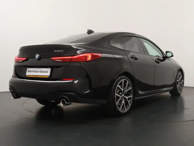 BMW 2 Serie Gran Coupé 220 2024 Benzine 9