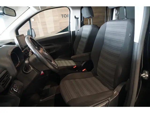 Opel Combo Tour 1.2 Turbo L2H1 Edition 7p. 2020 Benzine 4