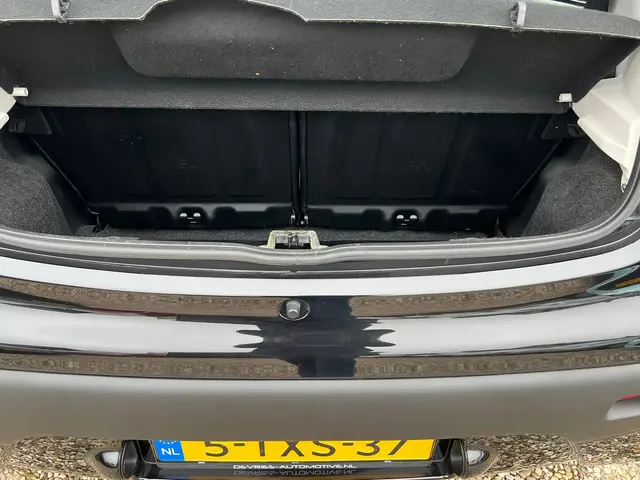 Peugeot 107 1.0 EXCLUSIVE NL-AUTO-NAP 2014 Benzine 23