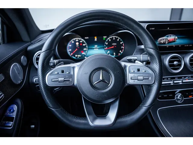 Mercedes-Benz C-Klasse Coupé 300 AMG 2019 Benzine 51