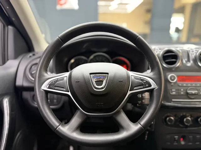 Dacia Sandero 0.9 TCe Laureate 2017 Benzine 13