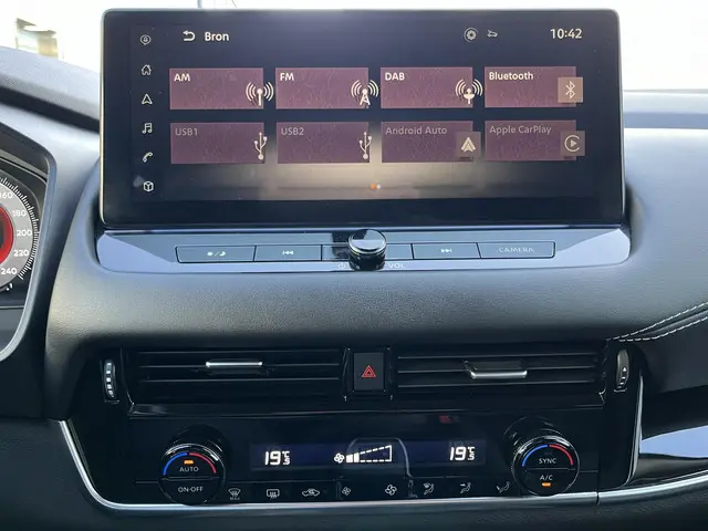 Nissan QASHQAI 1.3 MHEV Xtronic N-Connecta 2024 Benzine 61