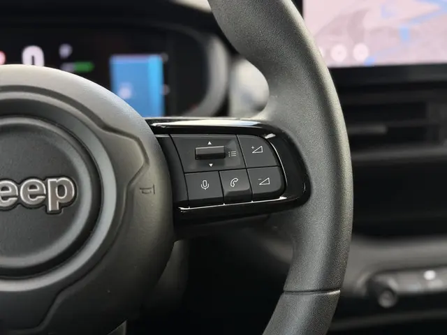 Jeep Avenger Longitude 54 kWh 2024 Elektrisch 20