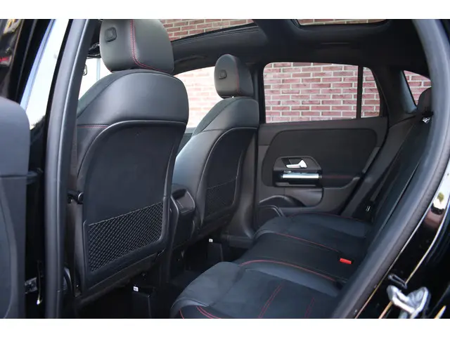 Mercedes-Benz GLA 250 e AMG 2021 Hybride Benzine 56
