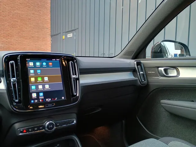 Volvo XC40 B4 Plus Dark 2025 Benzine 13