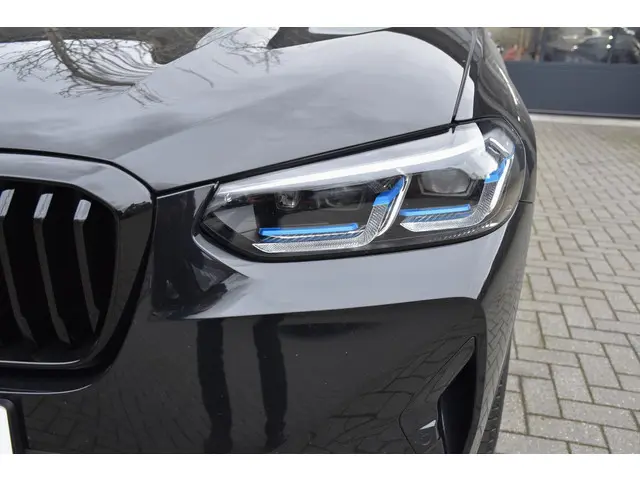 BMW X4 30i 2022 Benzine 16
