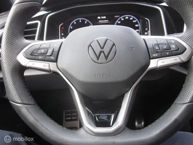 Volkswagen T-Roc 1.5 TSI R-Line Edition 2024 Benzine 13