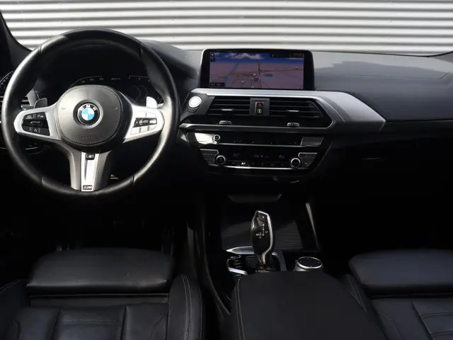 BMW X3 xDrive30e 2021 Hybride Benzine 11