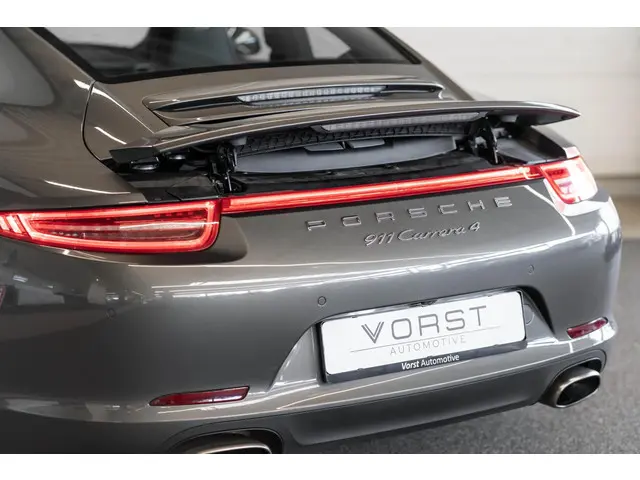 Porsche 911 3.4 Carrera 4 2015 Benzine 10