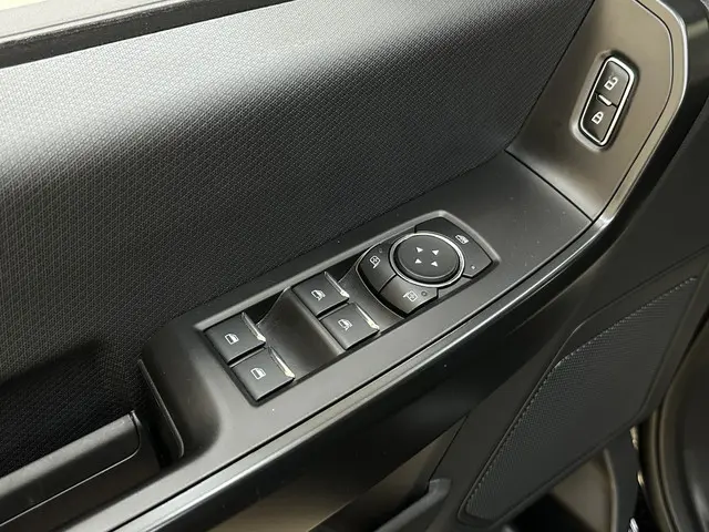 Ford F-150 USA 3.5 STX Sport Night 2024 Benzine 11