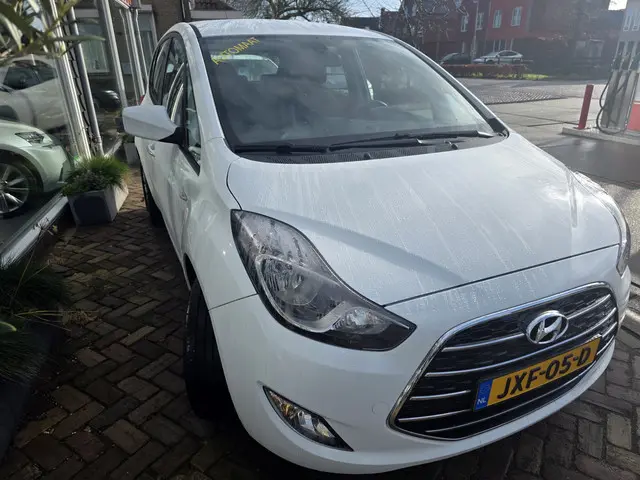 Hyundai ix20 1.6i Go!Automaat,nette auto 2018 Benzine 15